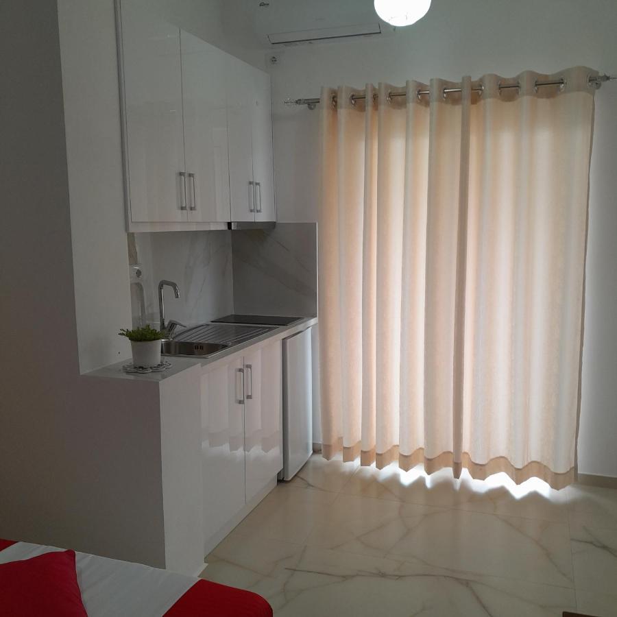 Denni'S Home Saranda Extérieur photo